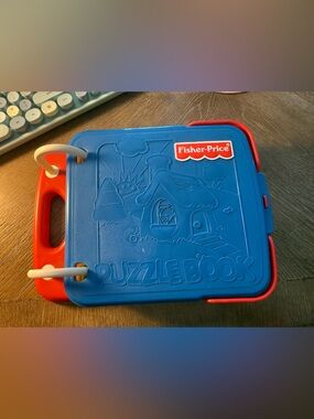Vintage 1994 Fisher-Price Blue and Red Puzzle Book Carry Case